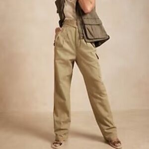 Banana Republic Heritage Explorer Pant in Utilitarian Khaki Sz 10